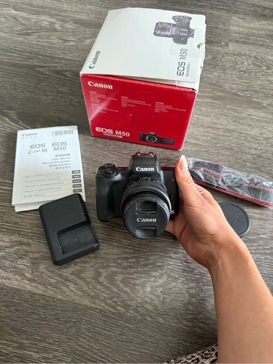 Canon Other - Canon EOS m50 Camera with Interchangeable Lens